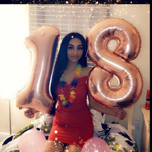 Meet your Posher, Angie